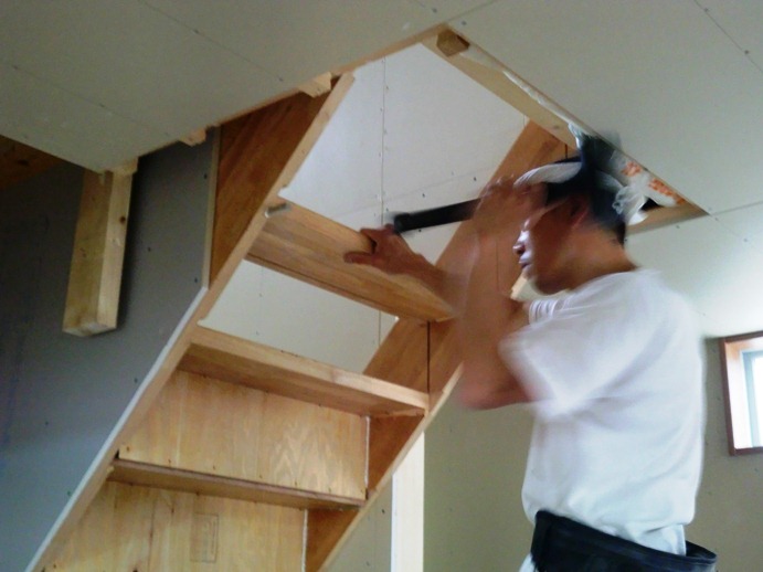 品川区小山K邸 階段工事 木工事