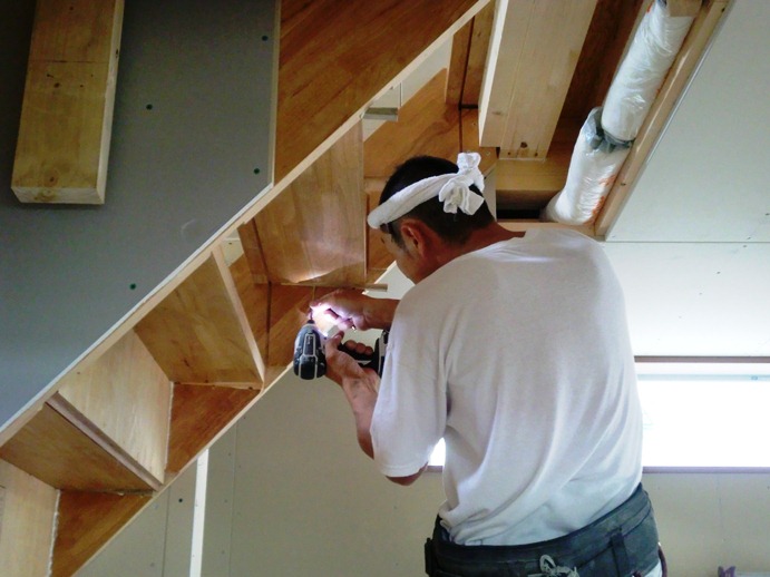 品川区小山K邸 階段工事 木工事