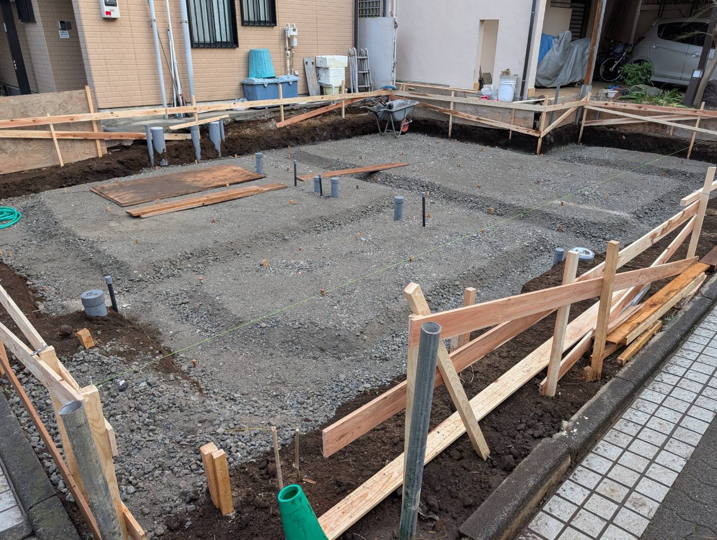 コトブキホームビルダー目黒区A邸基礎工事