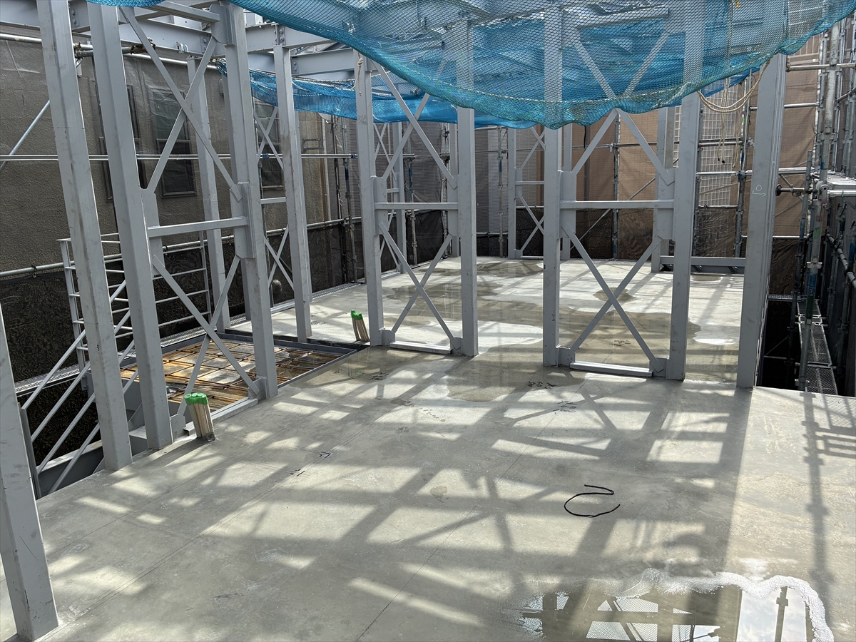 コトブキホームビルダー目黒区A邸AP　鉄骨構階建て集合住宅構造